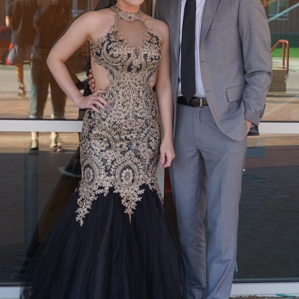 Formal Gown Dress One Of A Kind  Size 0